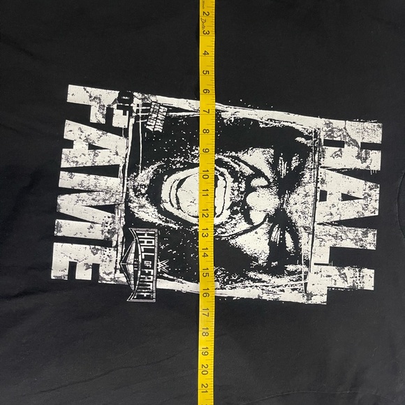 WWE Mark Henry Hall Of Pain All Will Suffer Wrestling XL Authentic - Picture 4 of 8